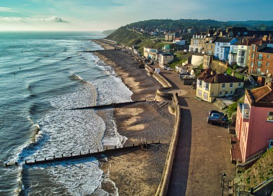 The bizarre UK beach that stays at 17C in autumn