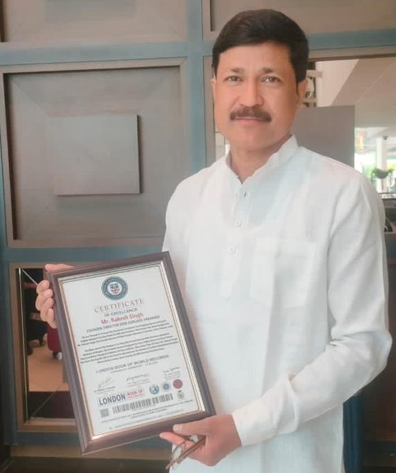 Mr. Rakesh Singh Receives London Book of Record Recognition in Kolalampur, Malaysia.
